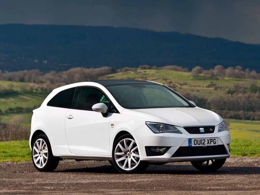  Seat Ibiza FR 2012 года  (UK) (фото 16 из 23)